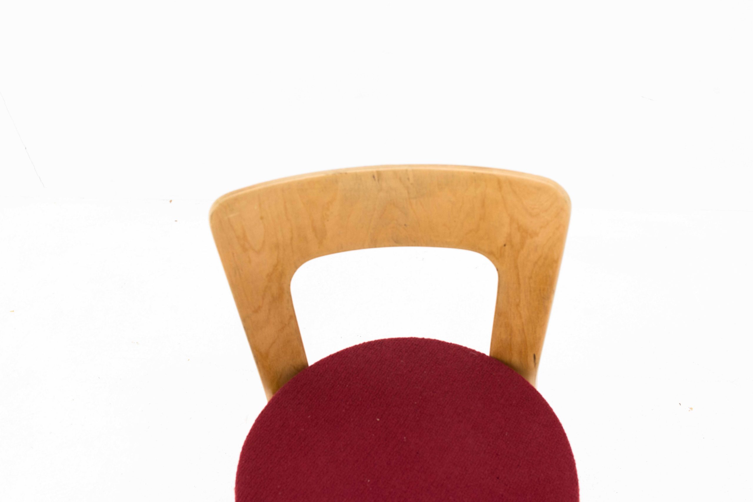 Alvar Aalto Chair 65 von Artek-5