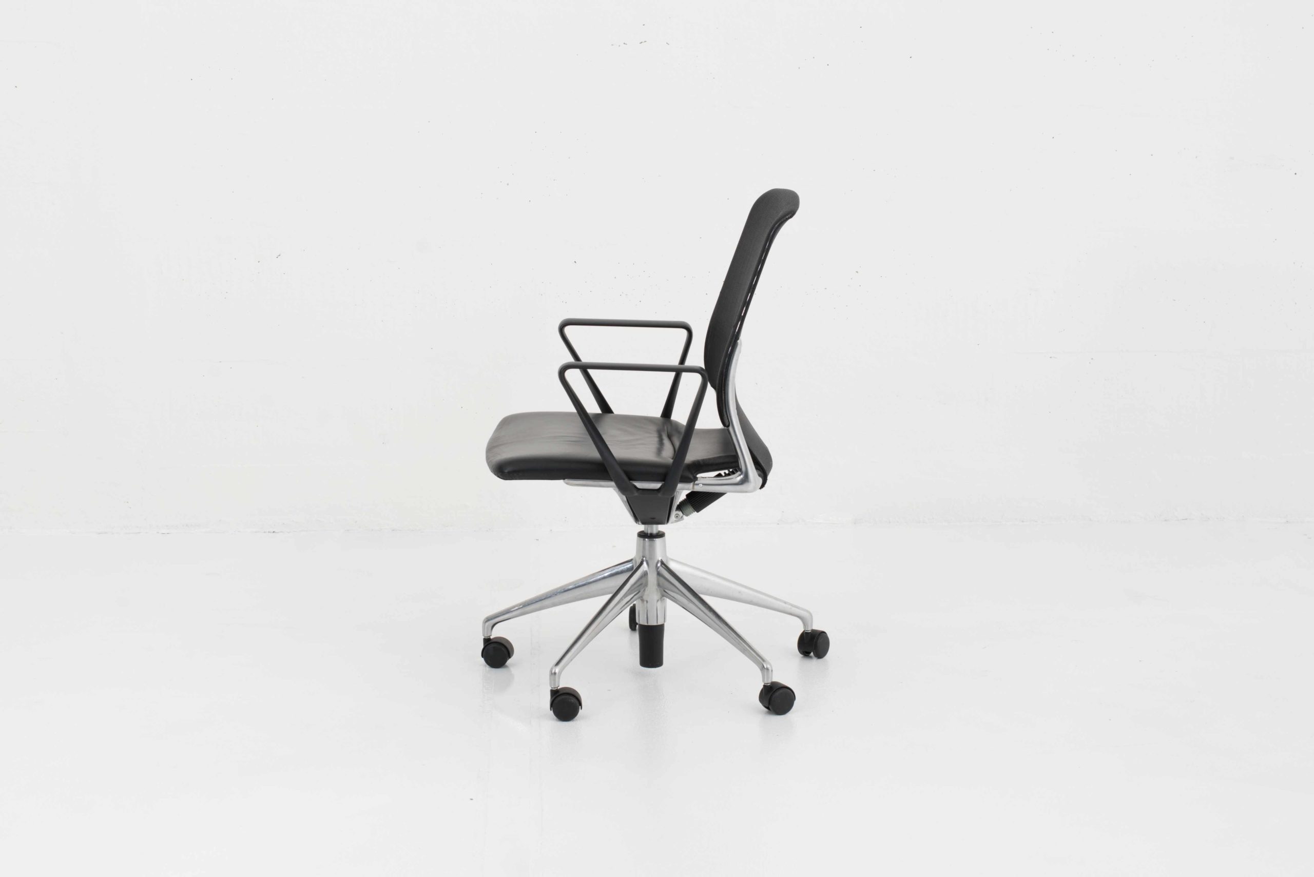 Alberto Meda &#8222;Meda Chair&#8220; Bürostuhl von Vitra-1