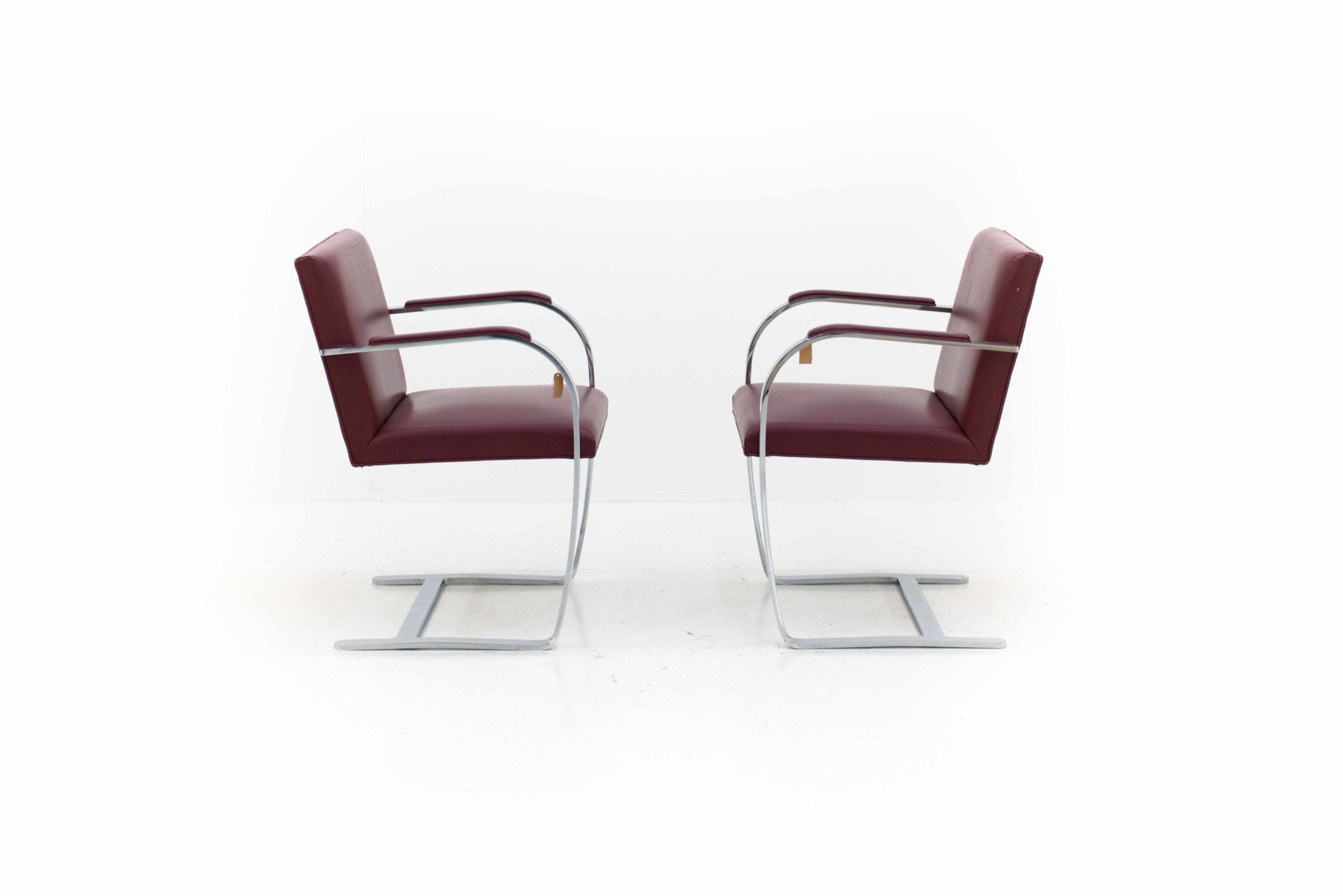 Knoll Brno Stühle von Ludwig Mies van der Rohe, im Zweierset-1