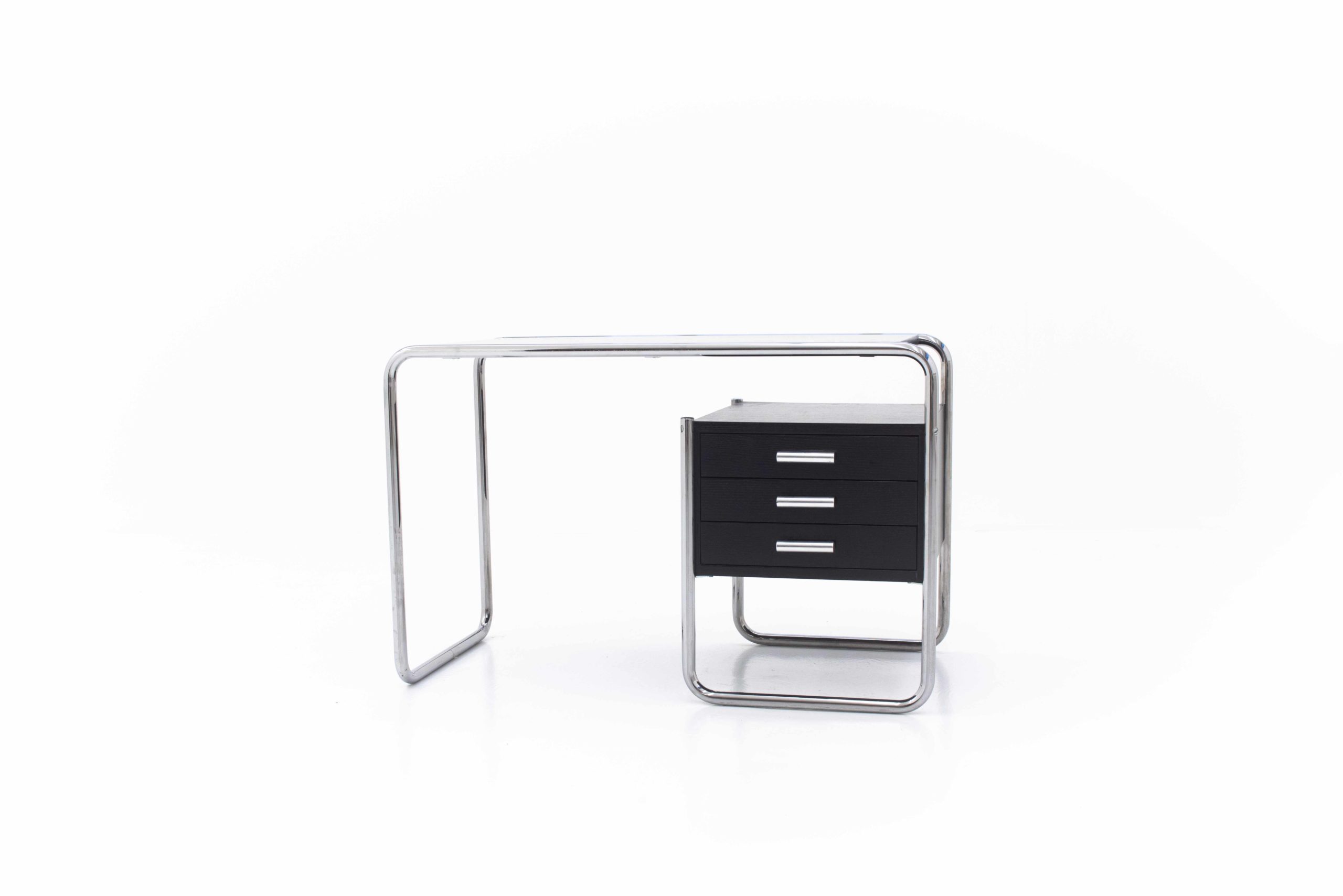 Thonet Bauhaus Schreibtisch für Kinder von Marcel Breuer-0