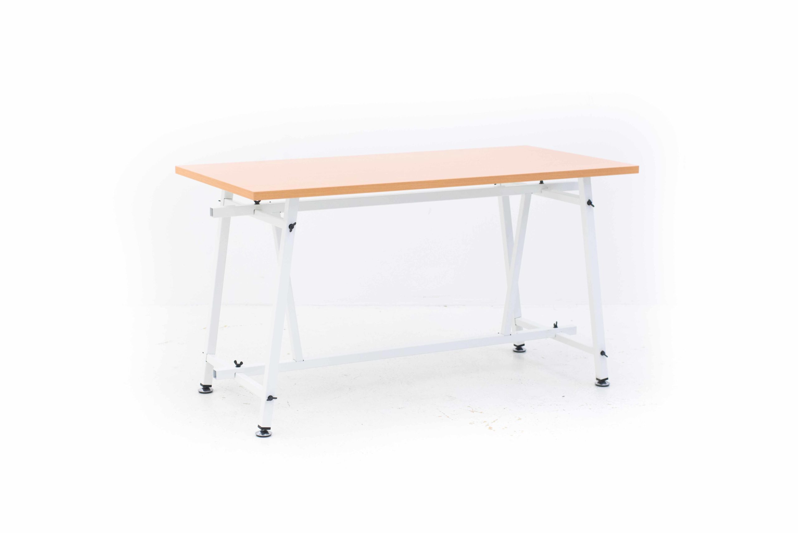 Christophe Marchand Atelier Tisch 4030 von Embru-0