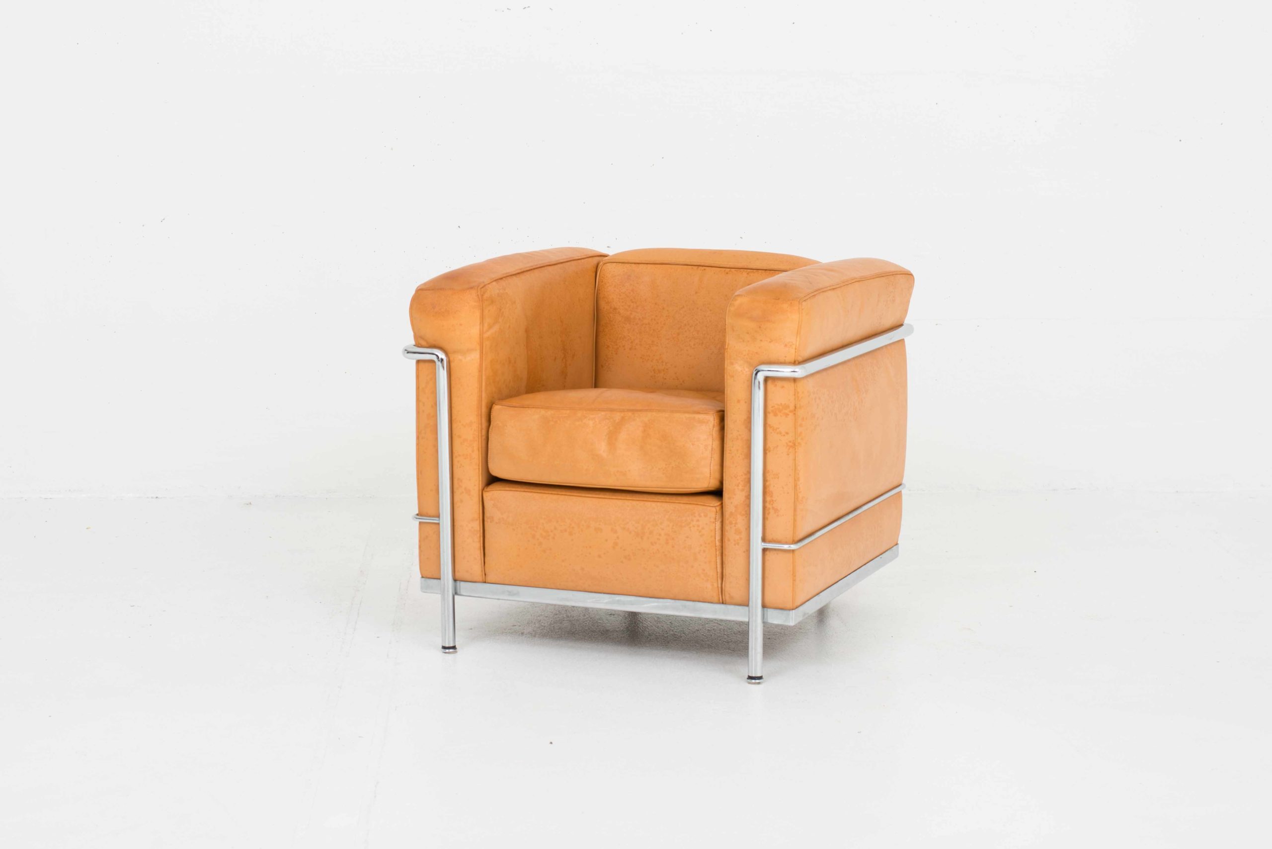 Le Corbusier LC2 Sessel von Cassina in Naturleder-2