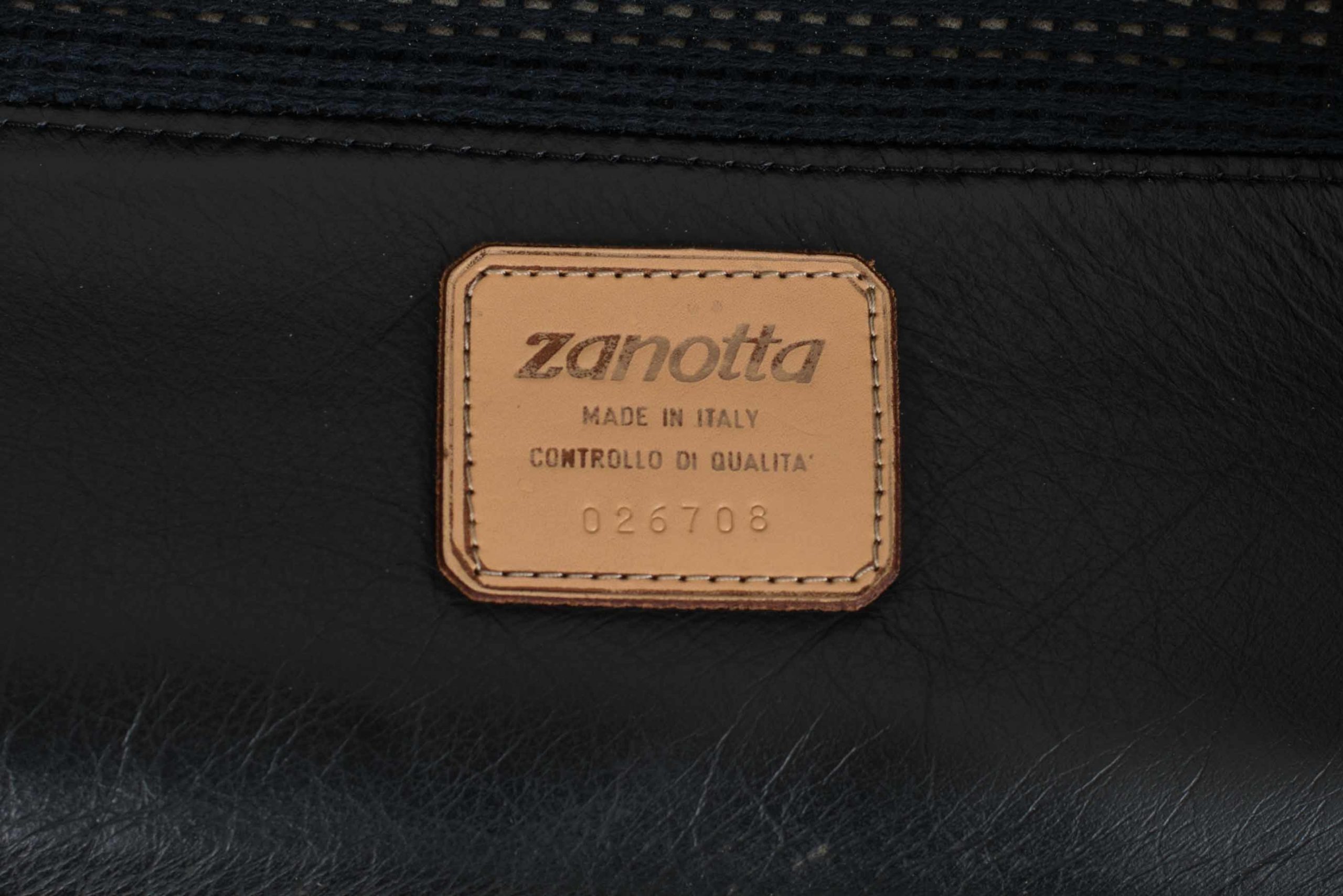 Zanotta Onda 3er Sofa von Paolo Lomazzi-8