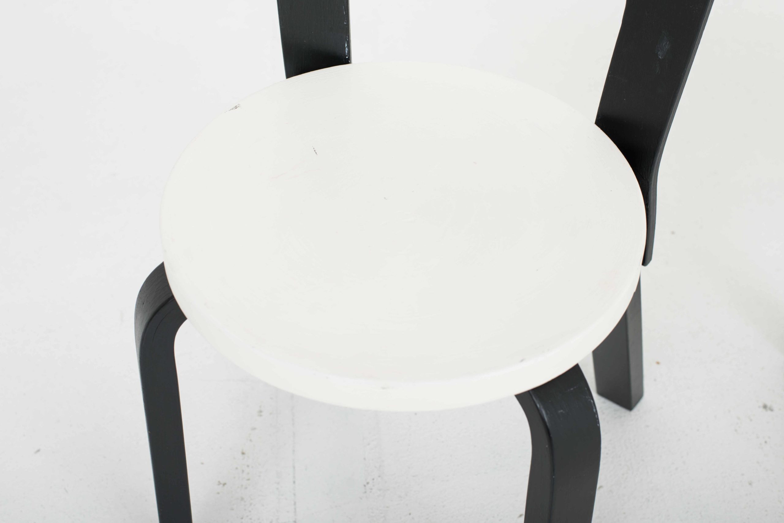 Artek Chair 65 von Alvar Aalto, im Zweierset-4