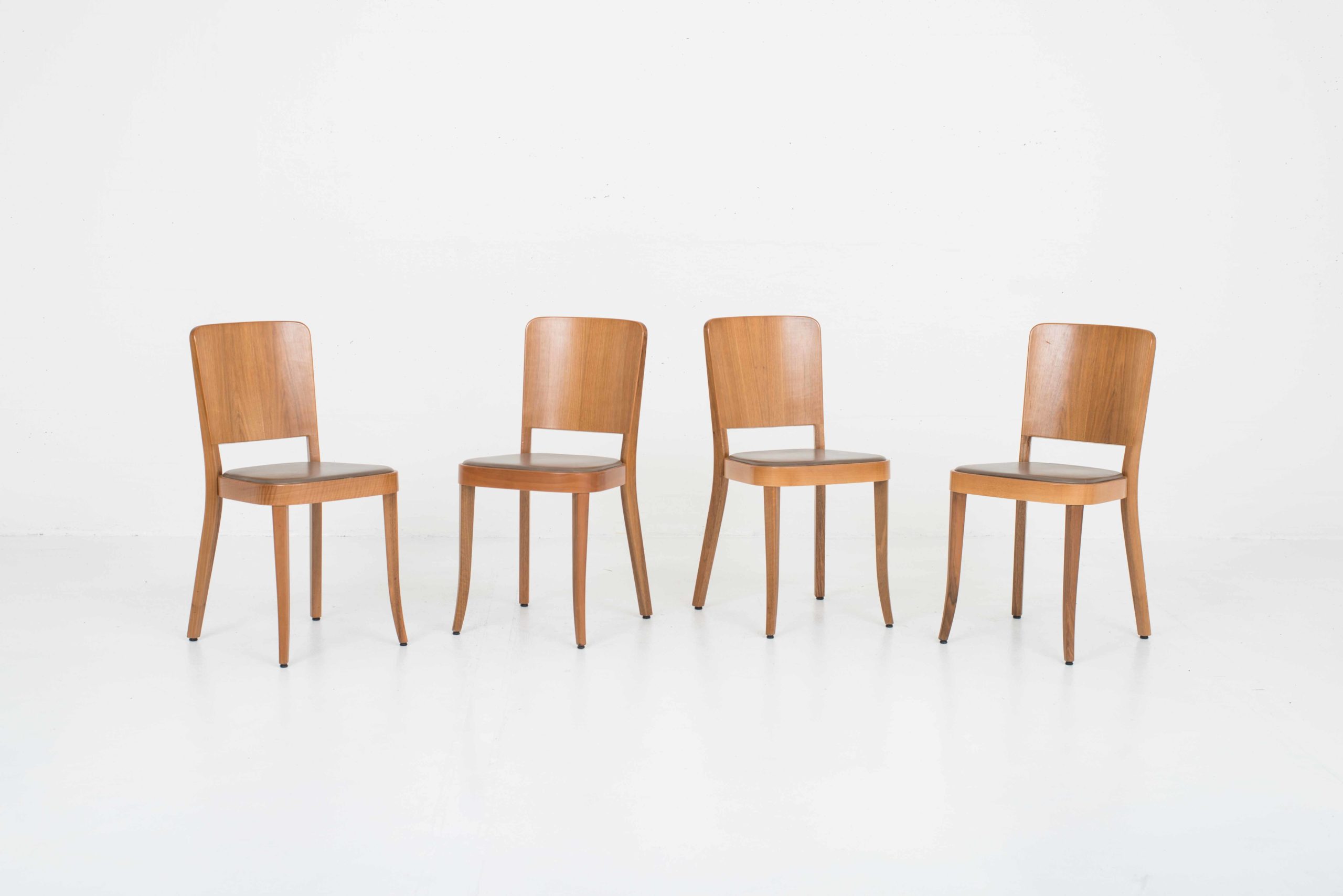 Horgenglarus 1-793 Stühle von Max Ernst Haefeli, im Zweierset-1