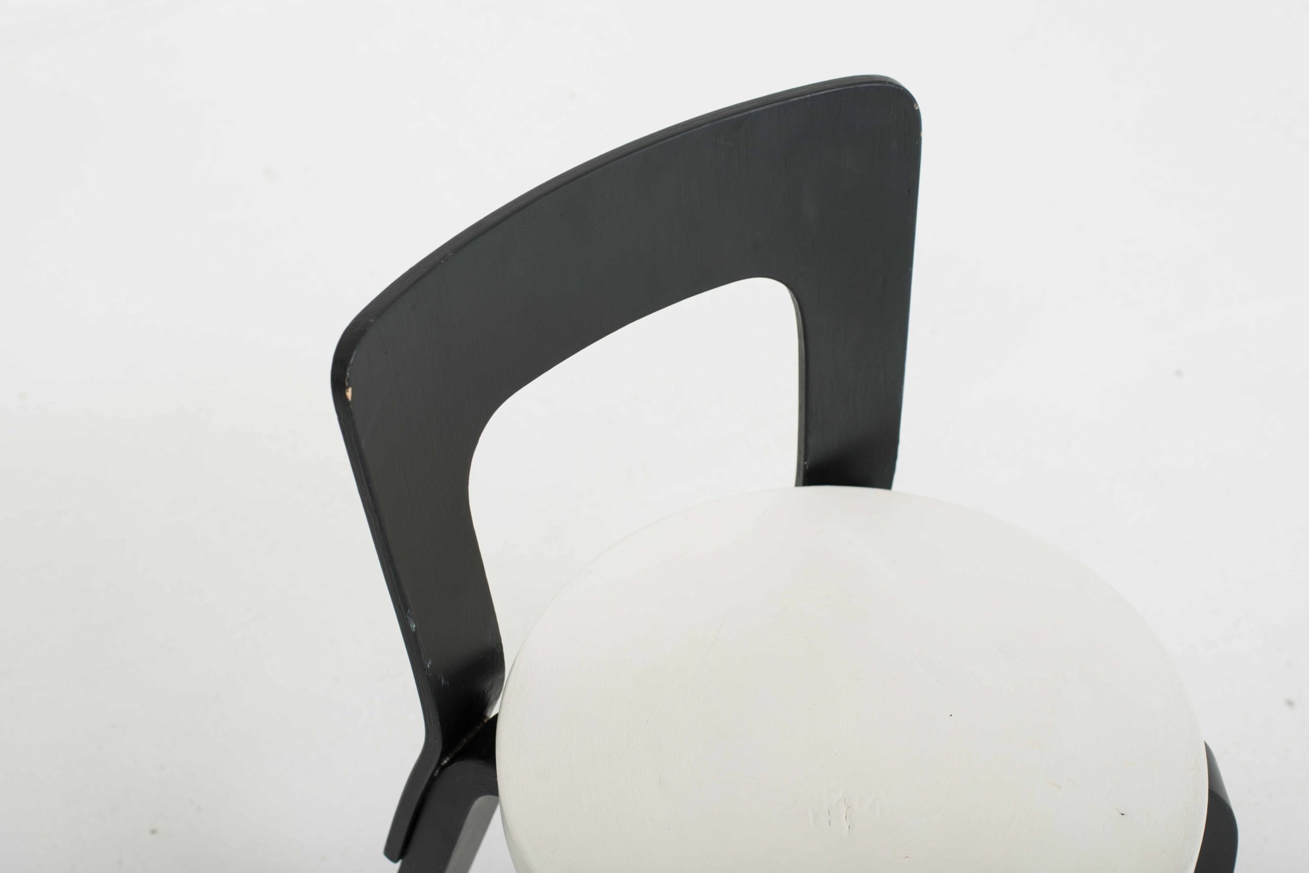 Artek Chair 65 von Alvar Aalto, im Zweierset-5