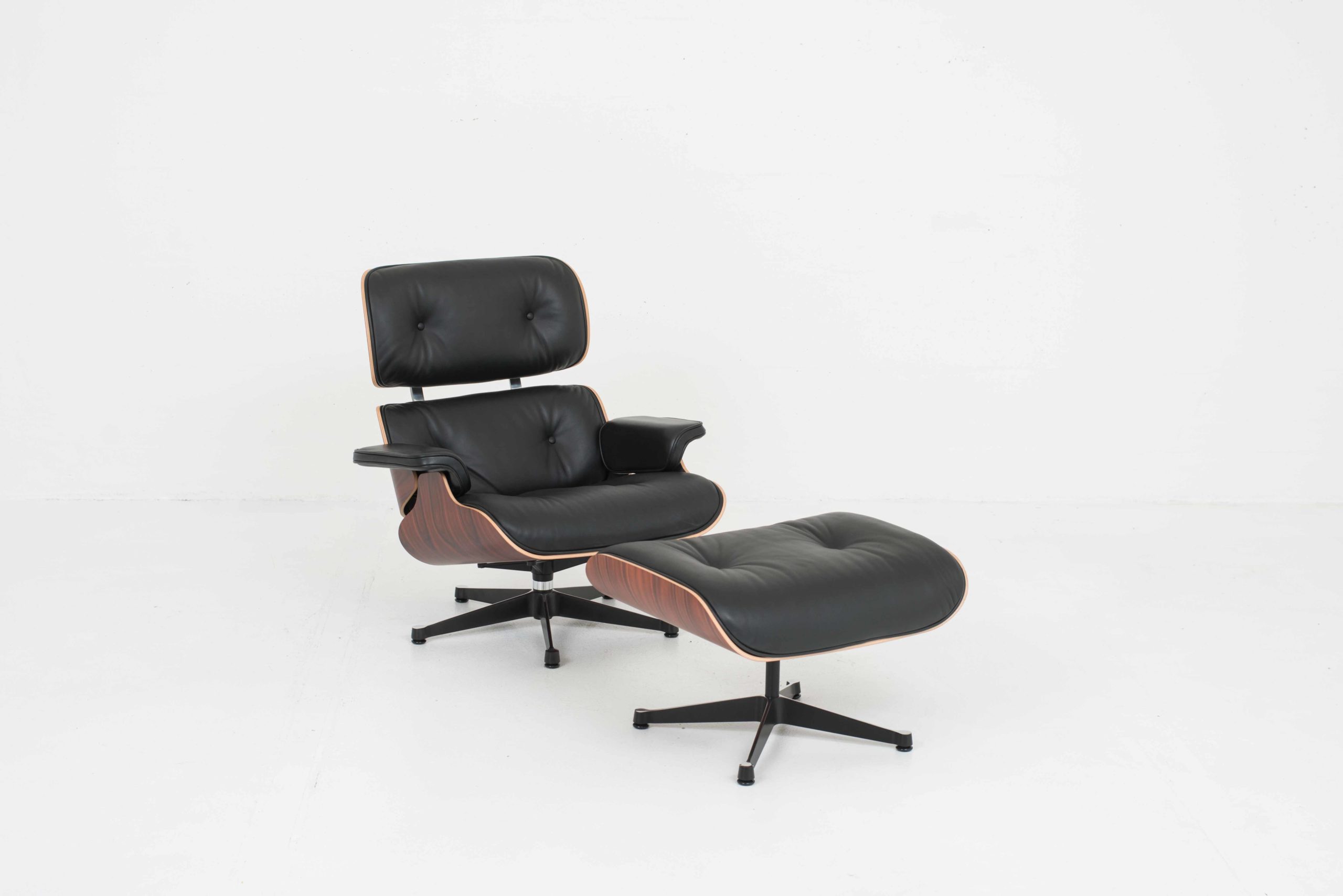 Charles &amp; Ray Eames 670 Lounge Chair von Vitra, klassische Masse &#8211; Neu-1