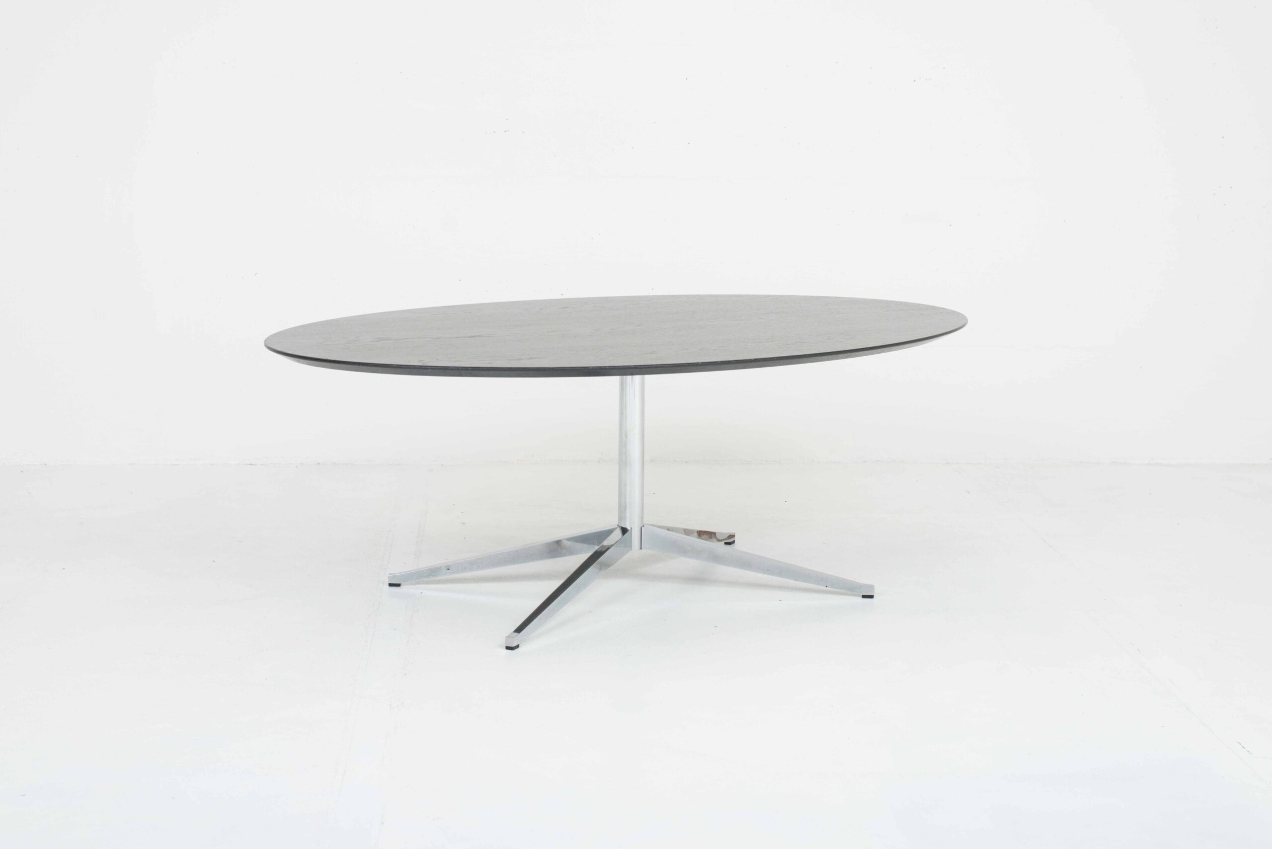 Florence Knoll Table Desk von Knoll International-5