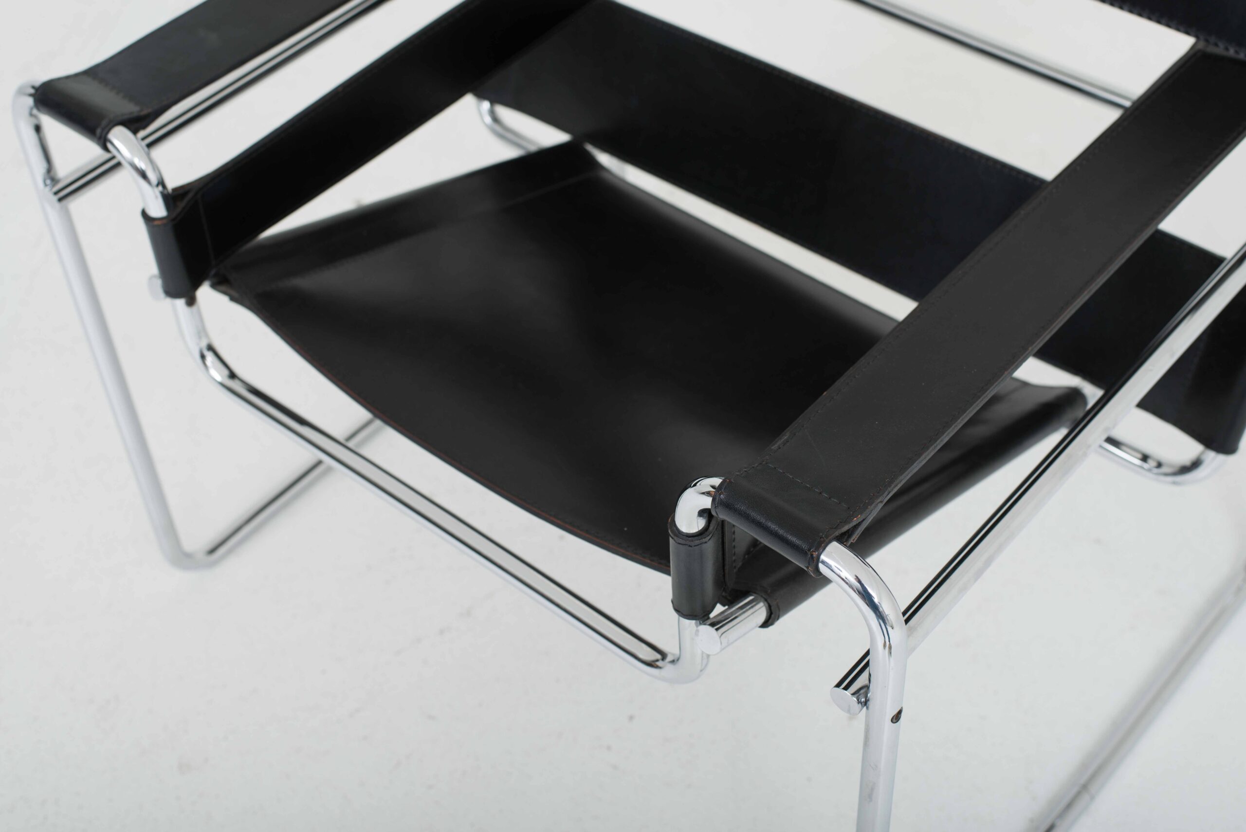 Marcel Breuer B3 / Wassily Chair von Gavina / Knoll-8