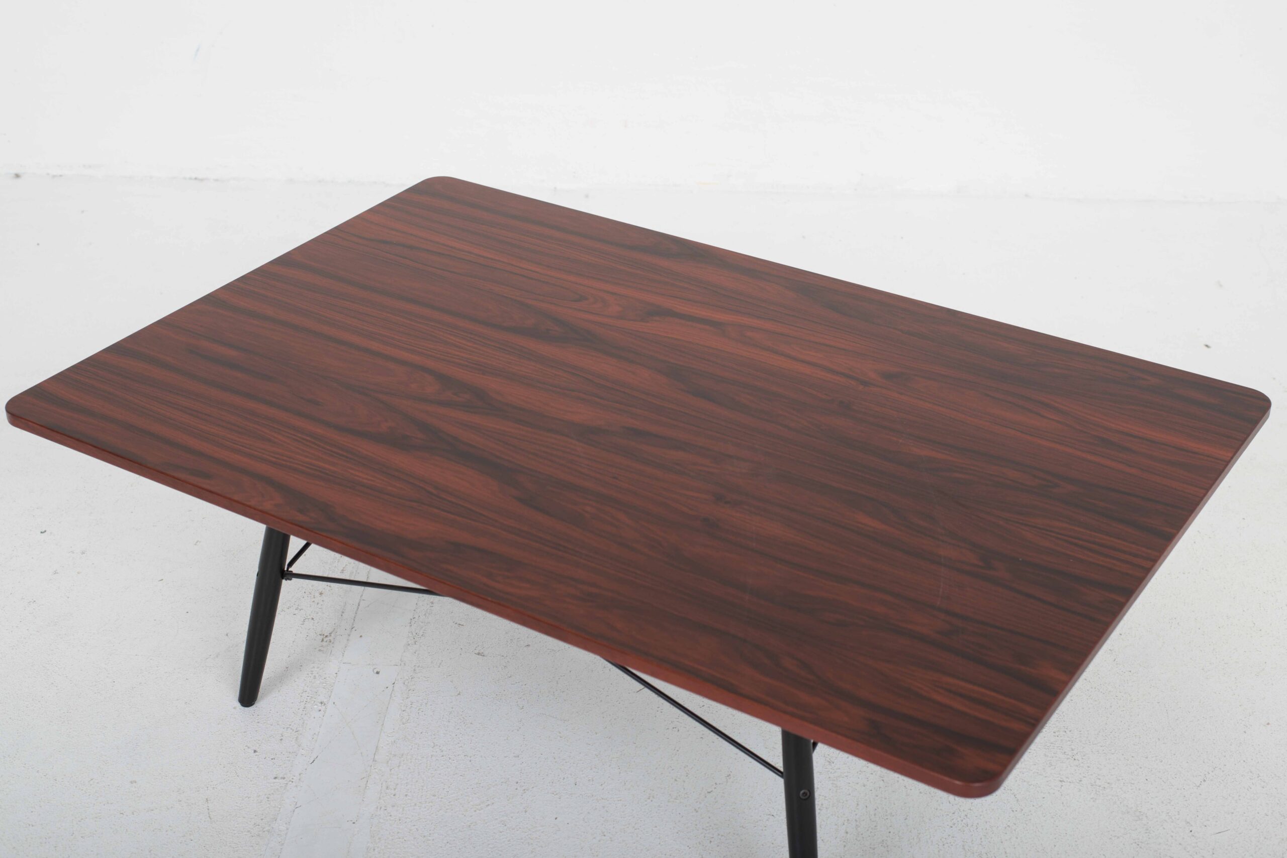 Charles &amp; Ray Eames Coffee Table von Vitra-6
