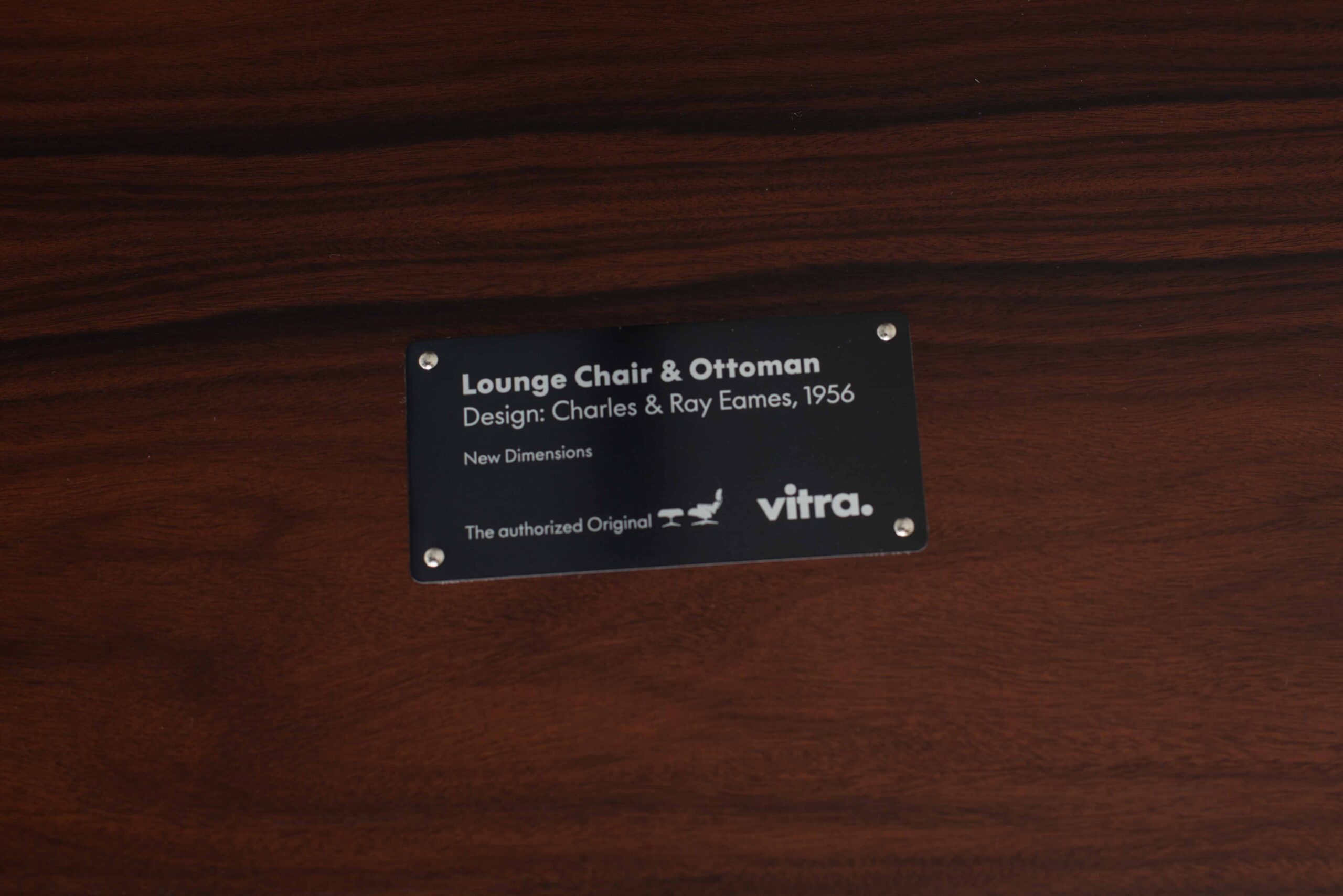 Charles &amp; Ray Eames 670 Lounge Chair und Ottoman von Vitra, XL Palisander-9