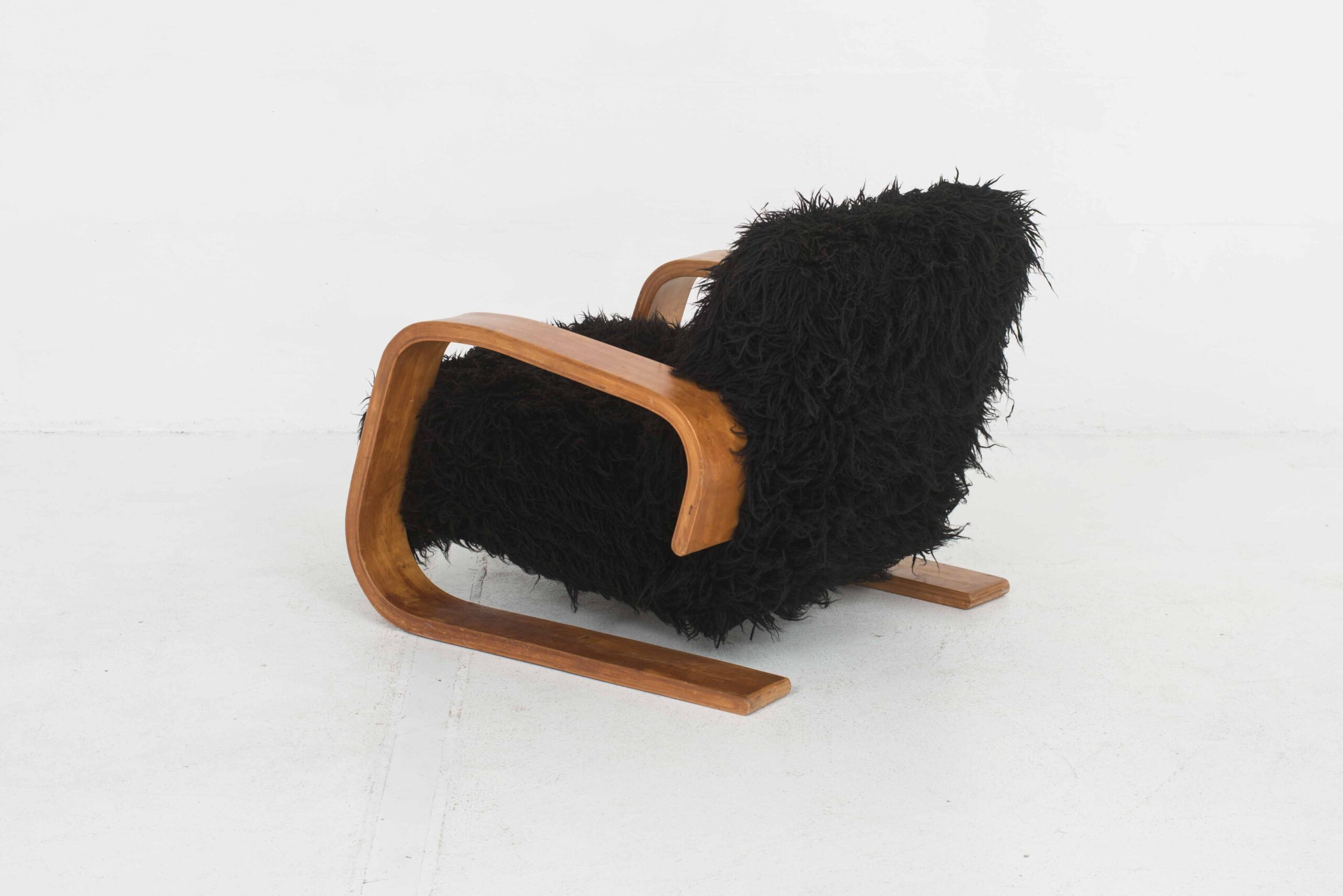 Alvar Aalto Armchair 400 &#8222;Tank Chair&#8220; von Artek-2
