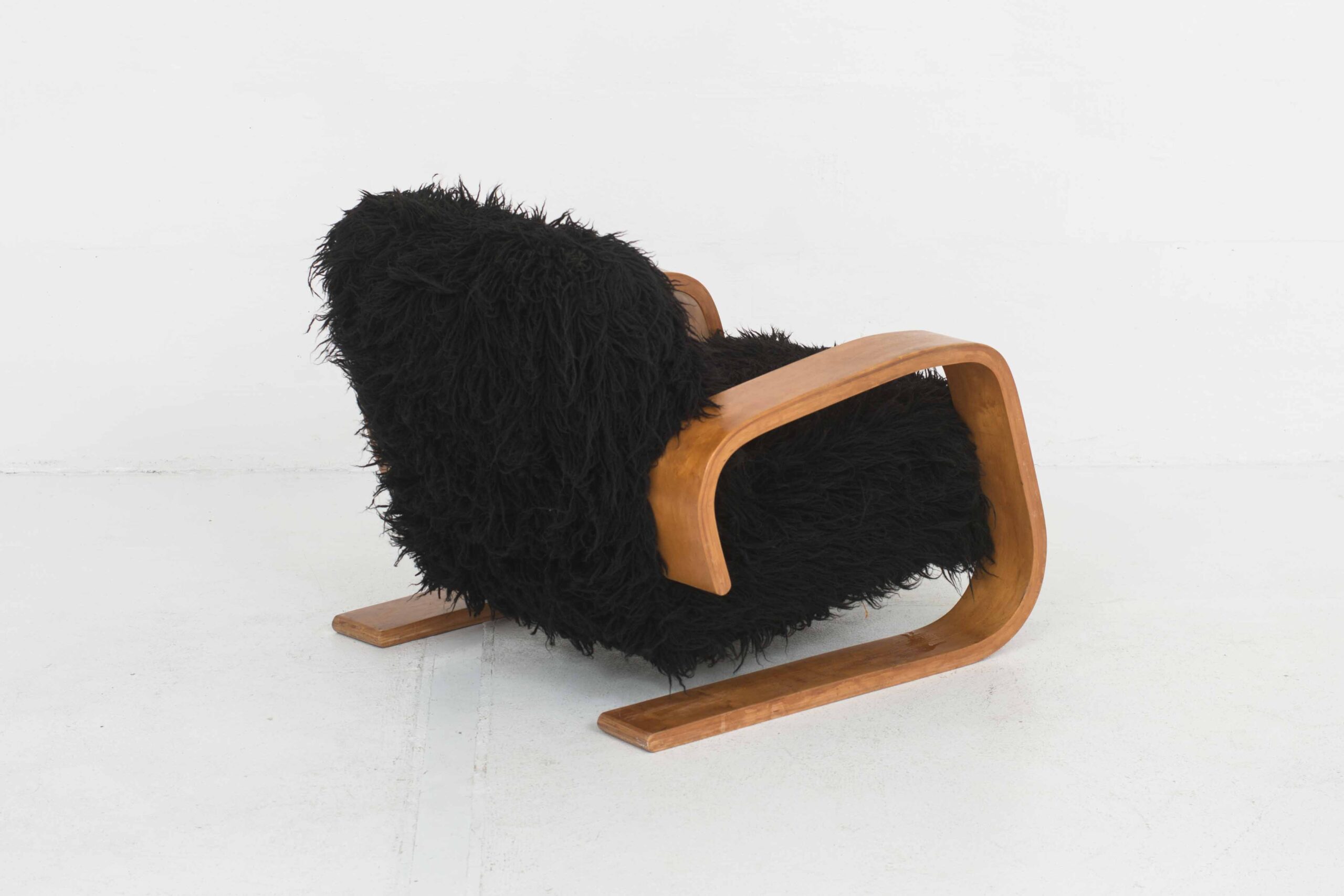 Alvar Aalto Armchair 400 &#8222;Tank Chair&#8220; von Artek-3