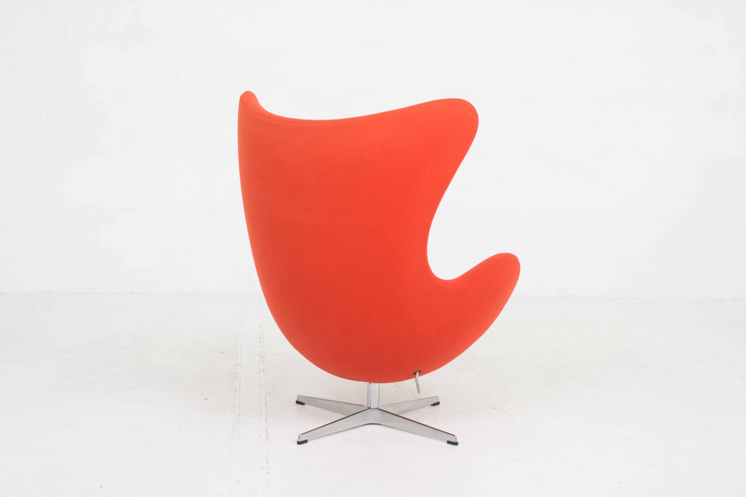Fritz Hansen Egg Chair von Arne Jacobsen in Orange-3