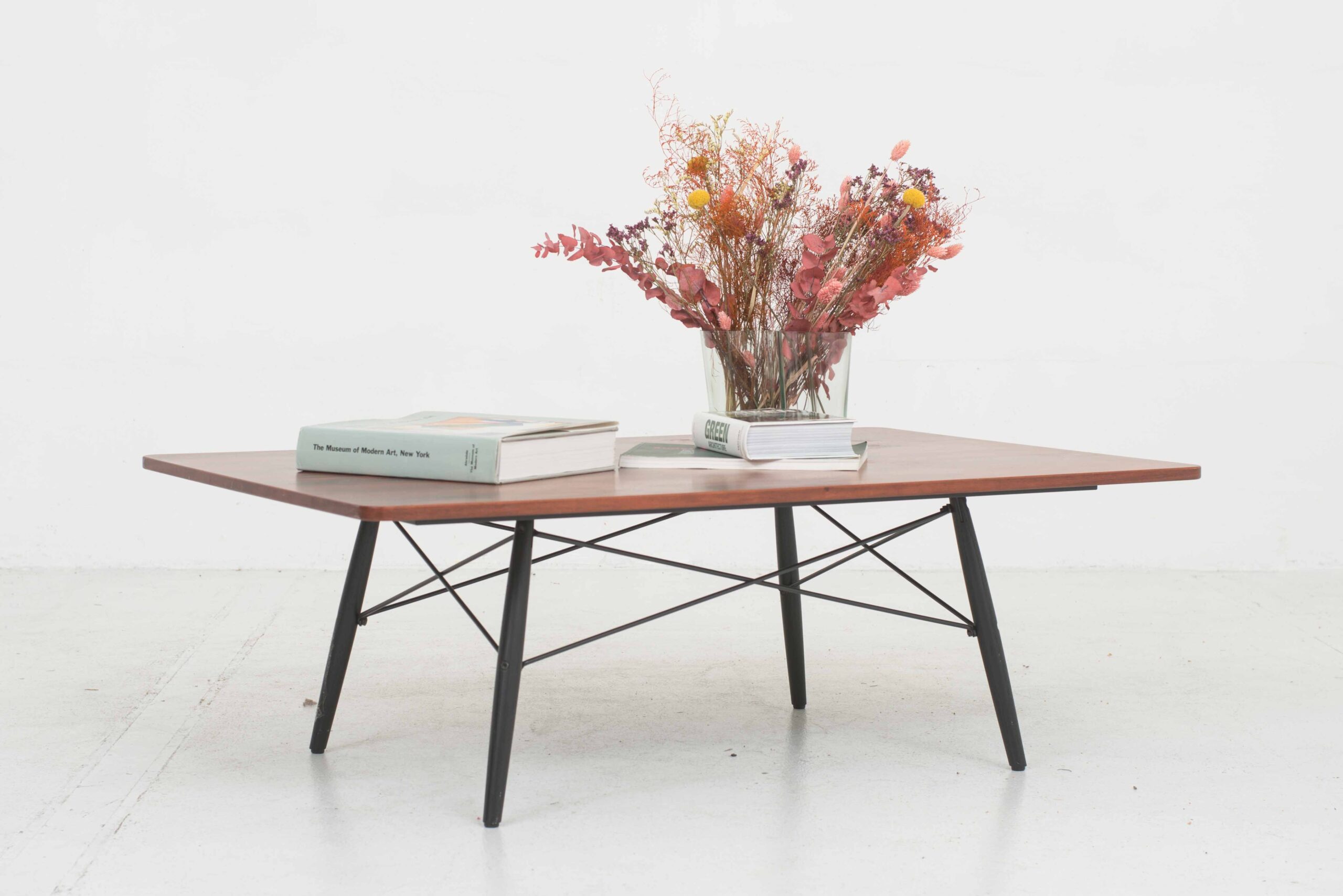 Vitra Coffee Table von Charles &amp; Ray Eames-0