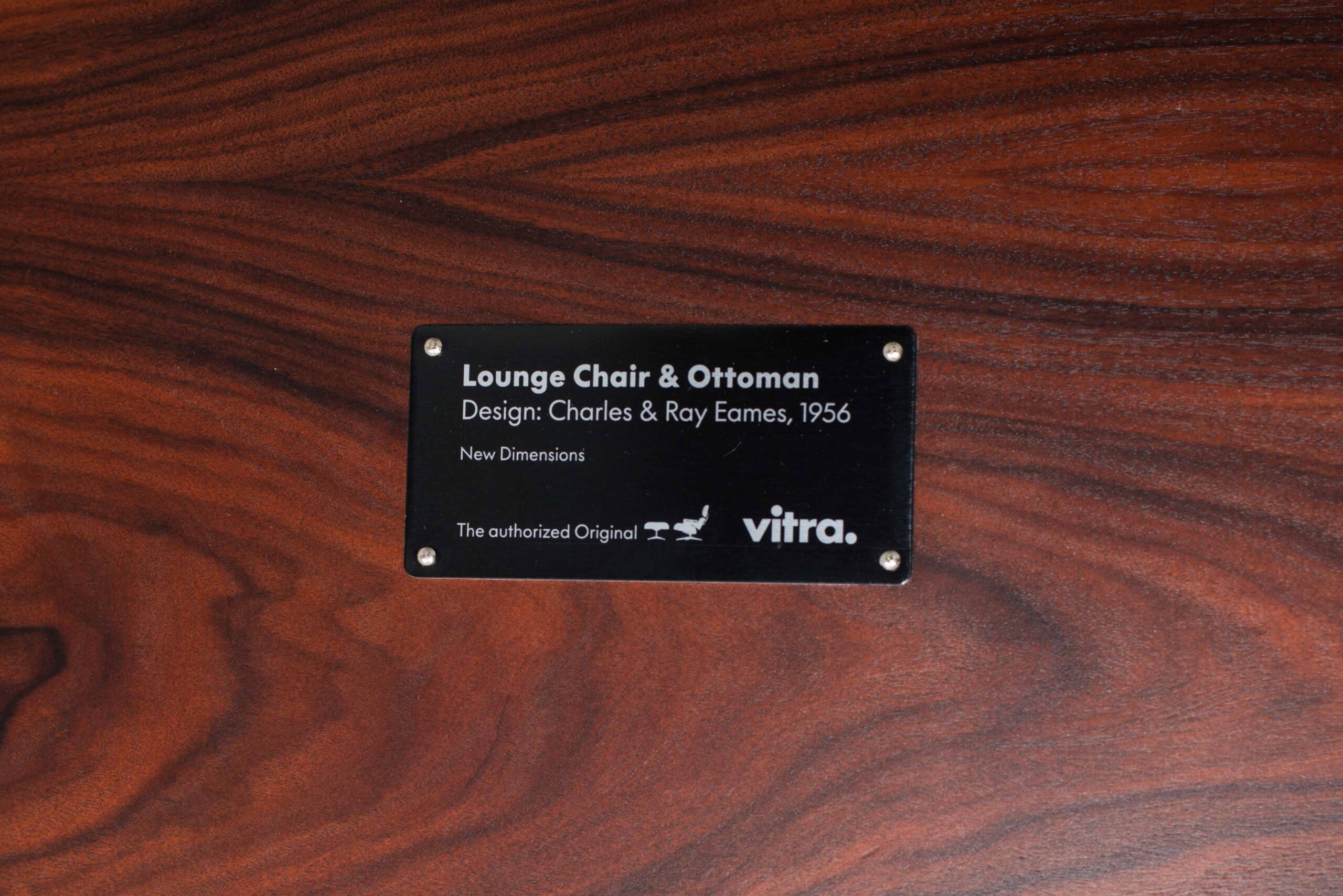 Vitra 670 Lounge Chair und Ottoman von Charles &amp; Ray Eames, XL Palisander-8