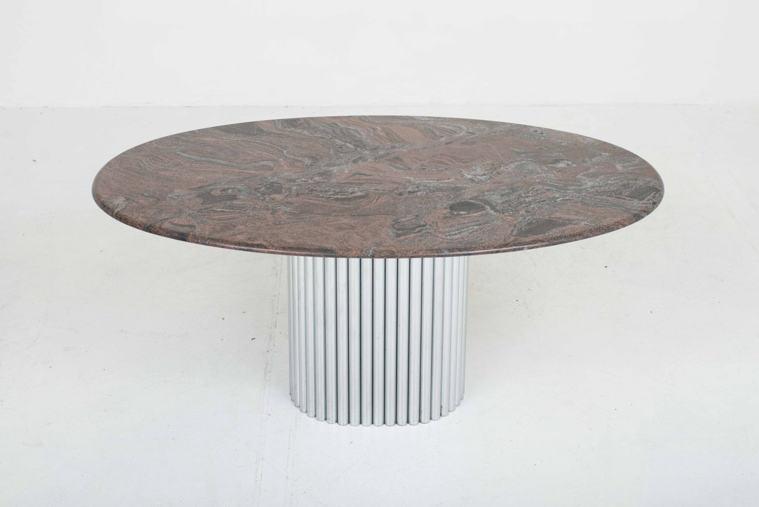 Eleganter 1970er Jahre Tisch aus Marmor-4