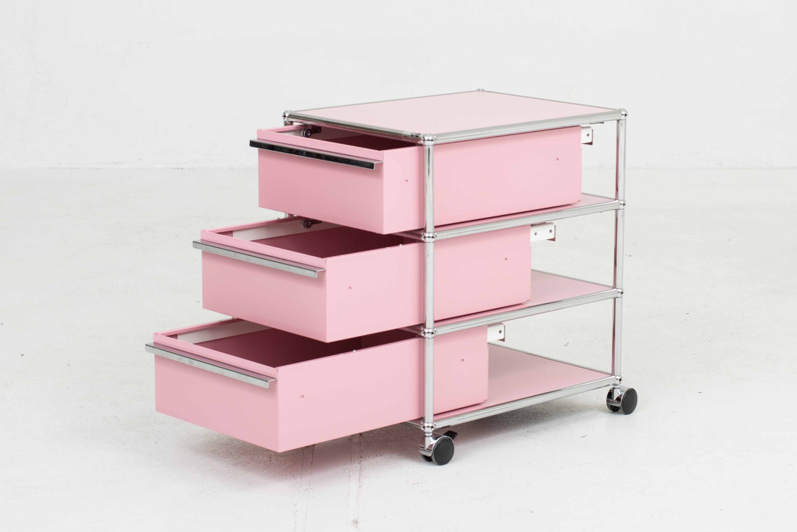 USM Rollcontainer in True Pink &#8211; limited edition-2