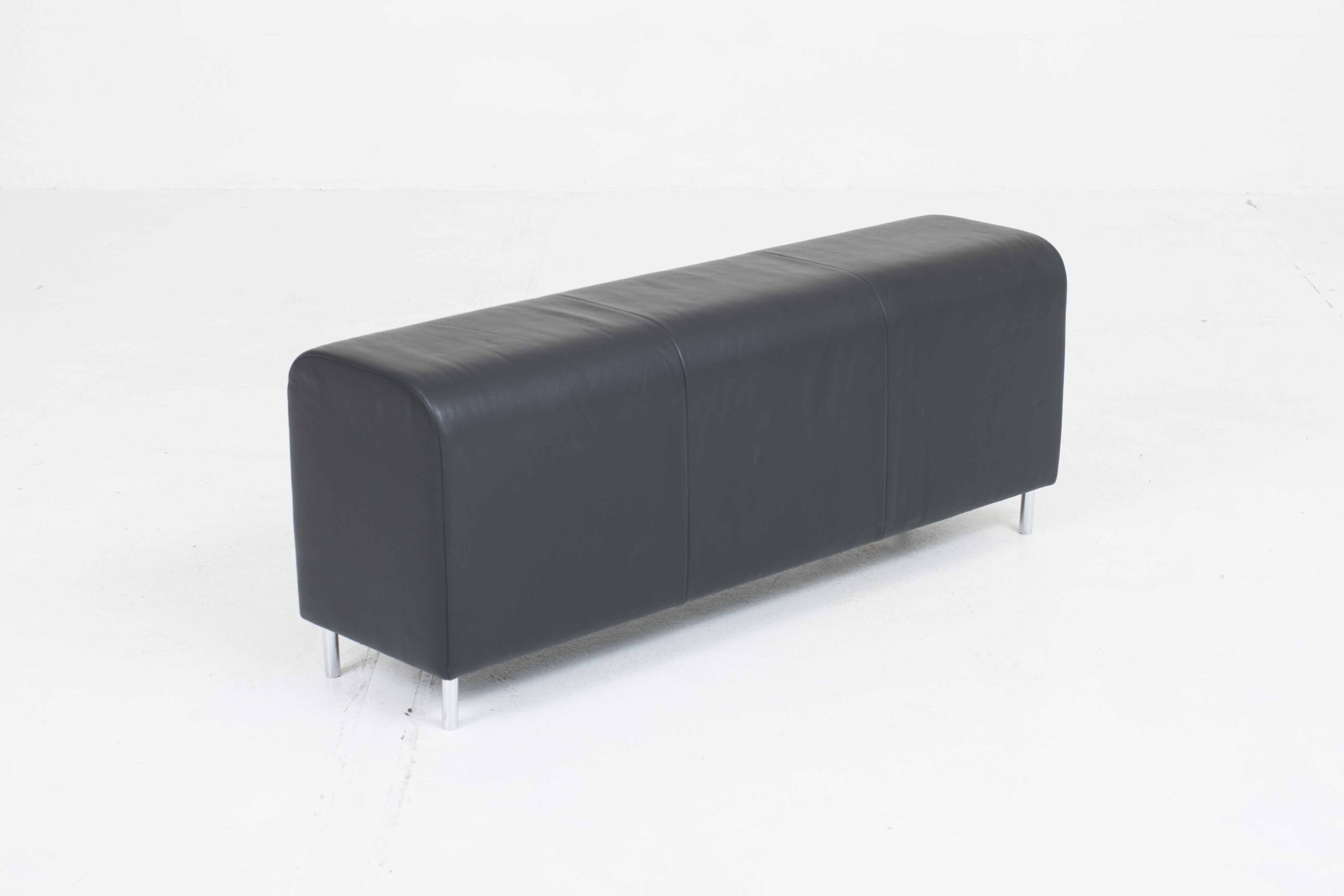 Vitra Bench III von Jasper Morrison in schwarzem Leder - Stuzh38